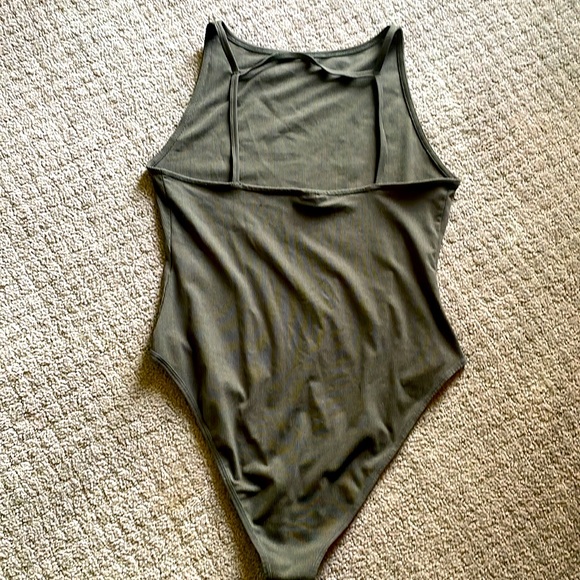 Top Shop bodysuit - Picture 2 of 3